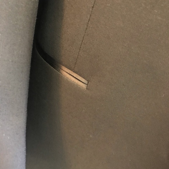 END OF YEAR BLOW OUT! $25 Oscar de La Renta Velocity Tuxedo Jacket - Picture 4 of 6